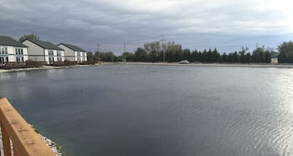 The Bays Edge
