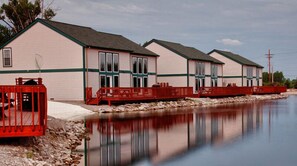 Property grounds - The Bays Edge (Port Clinton)