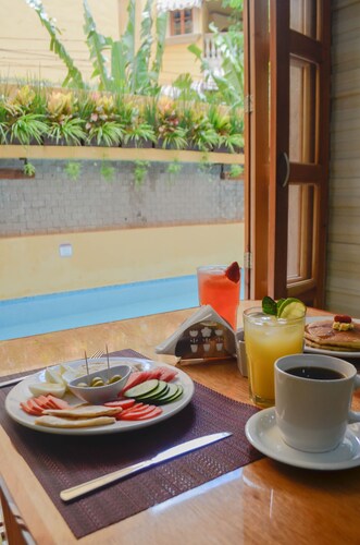 Cancun International Suites