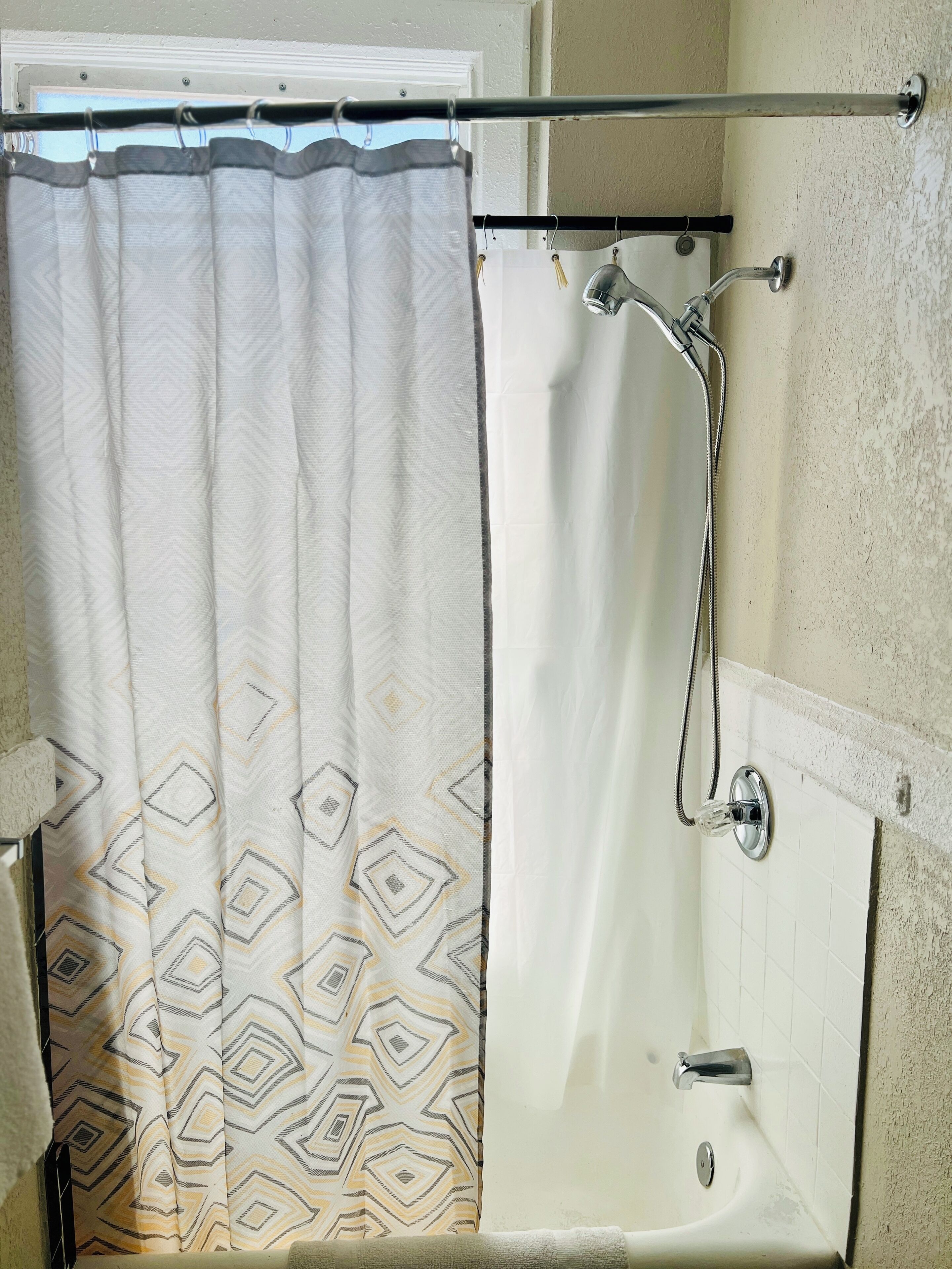 Photo - Admiral Hotel