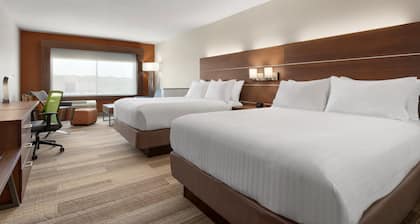 Holiday Inn Express & Suites Duluth North - Miller Hill by IHG
