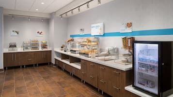 Desayuno continental incluido todos los días