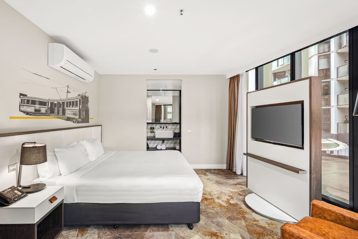 Literie de qualité supérieure, surmatelas, minibar