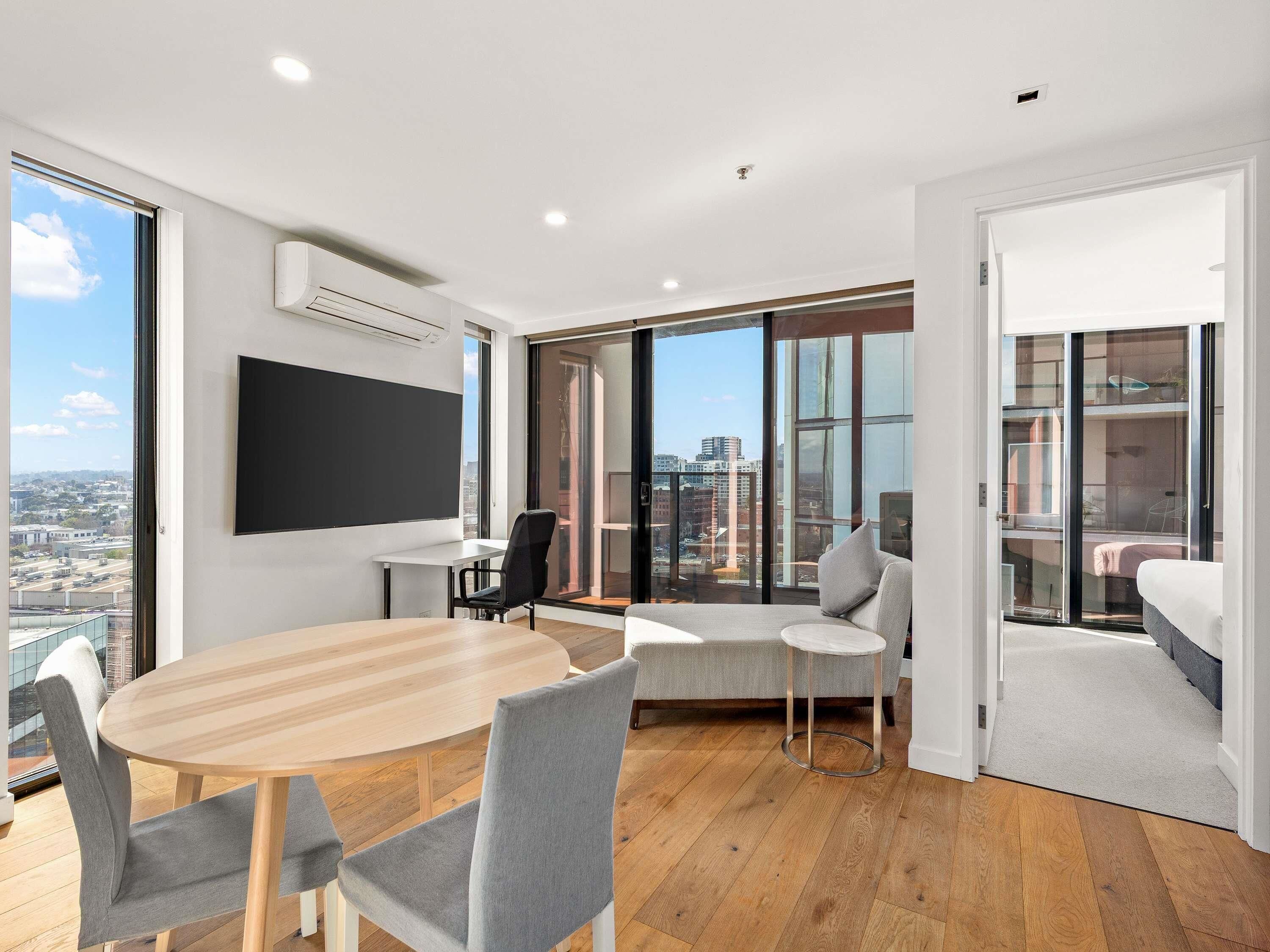 Apartment, 2 Bedrooms | Premium bedding, pillowtop beds, minibar, in-room safe