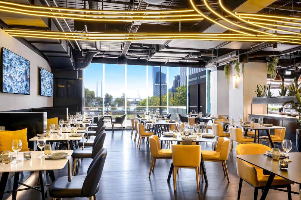 Peppers Southern Cross Melbourne