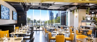 Peppers Southern Cross Melbourne