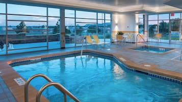 Una piscina techada