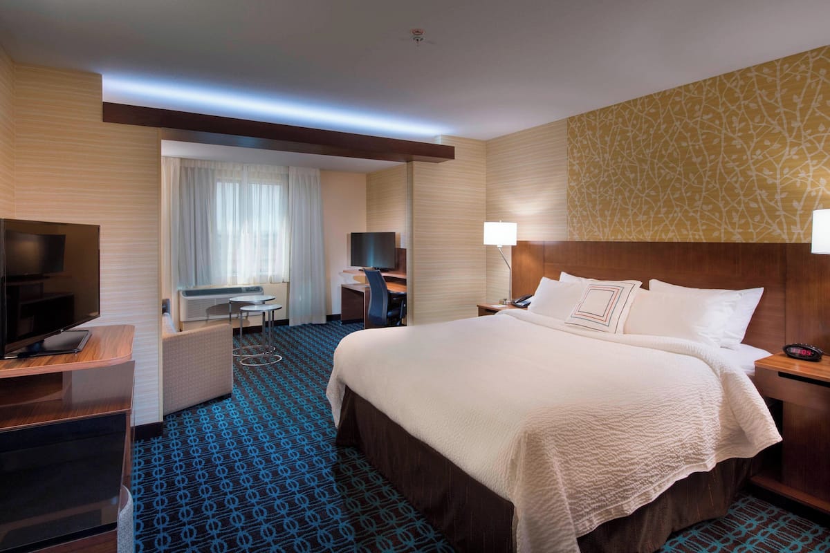 Room, 1 King Bed with Sofa bed | Pillow-top beds, desk, iron/ironing board, free WiFi