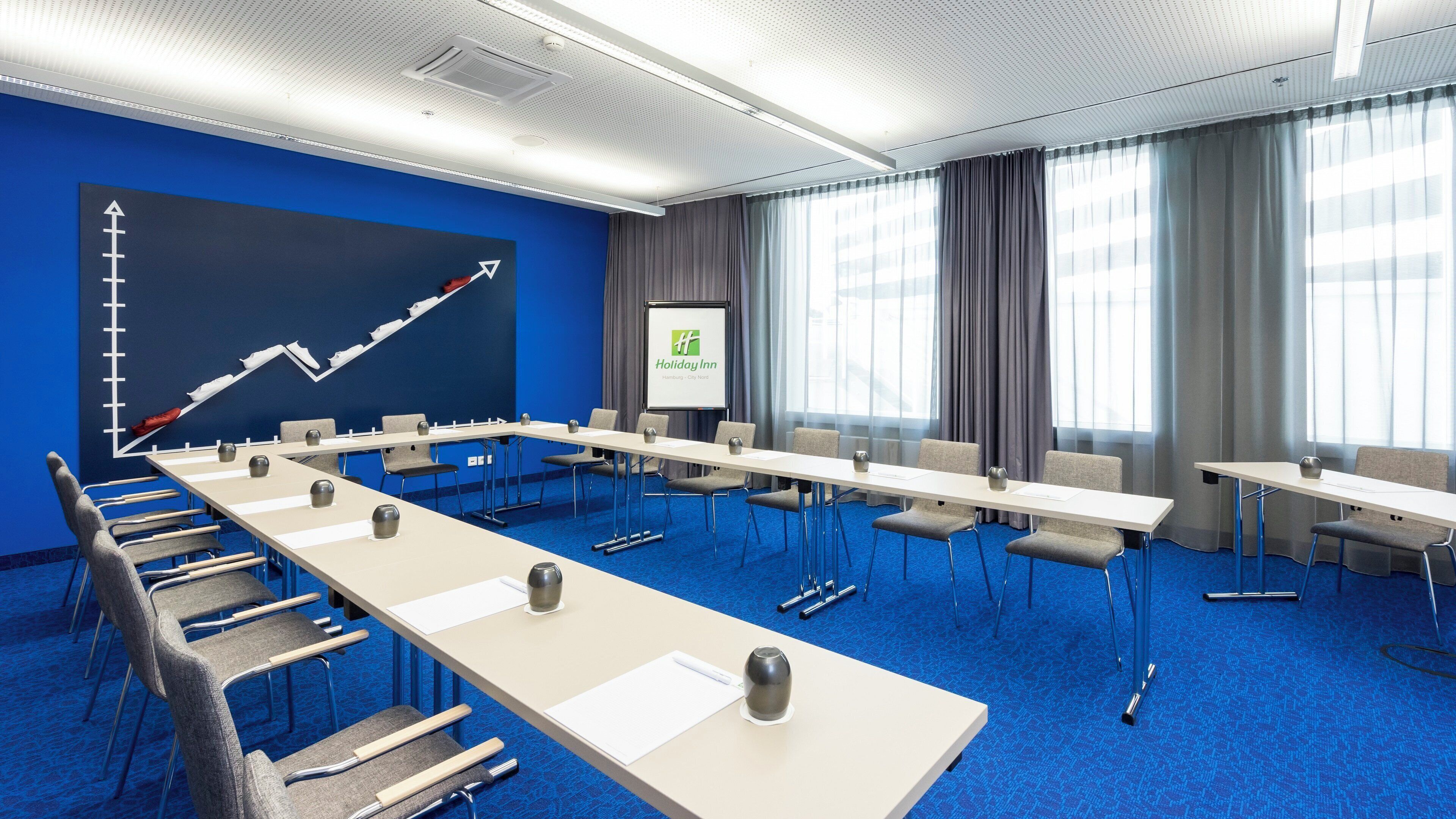 Photo - Holiday Inn Hamburg - City Nord by IHG