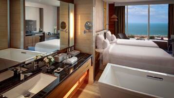 1 bedroom, premium bedding, minibar, in-room safe