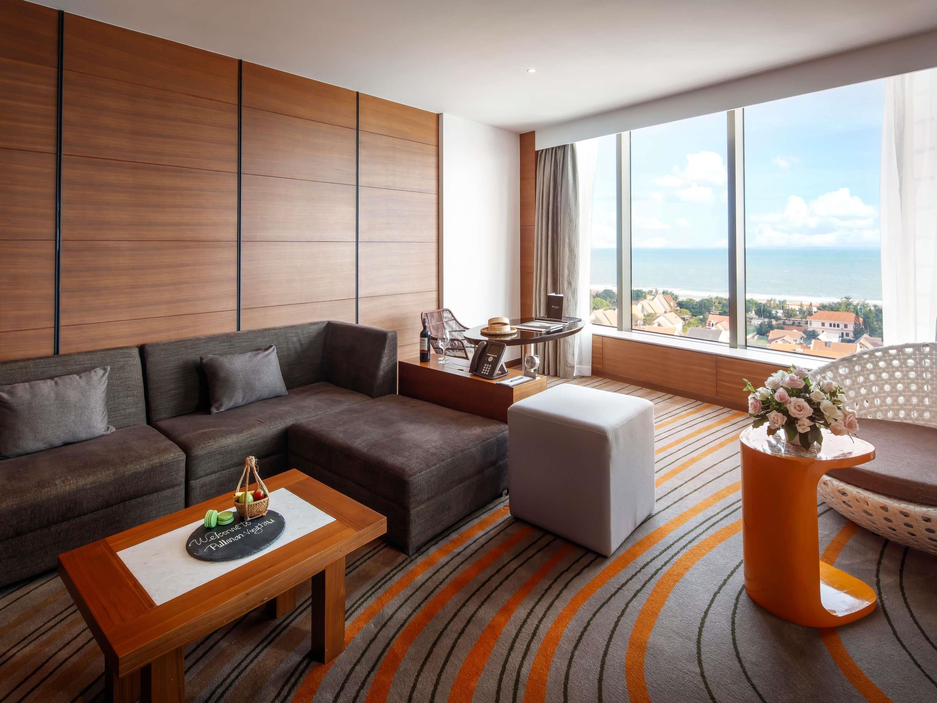 Suite familiar, 2 habitaciones, con acceso al salón lounge del club | 1 habitación, ropa de cama de alta calidad y minibar 