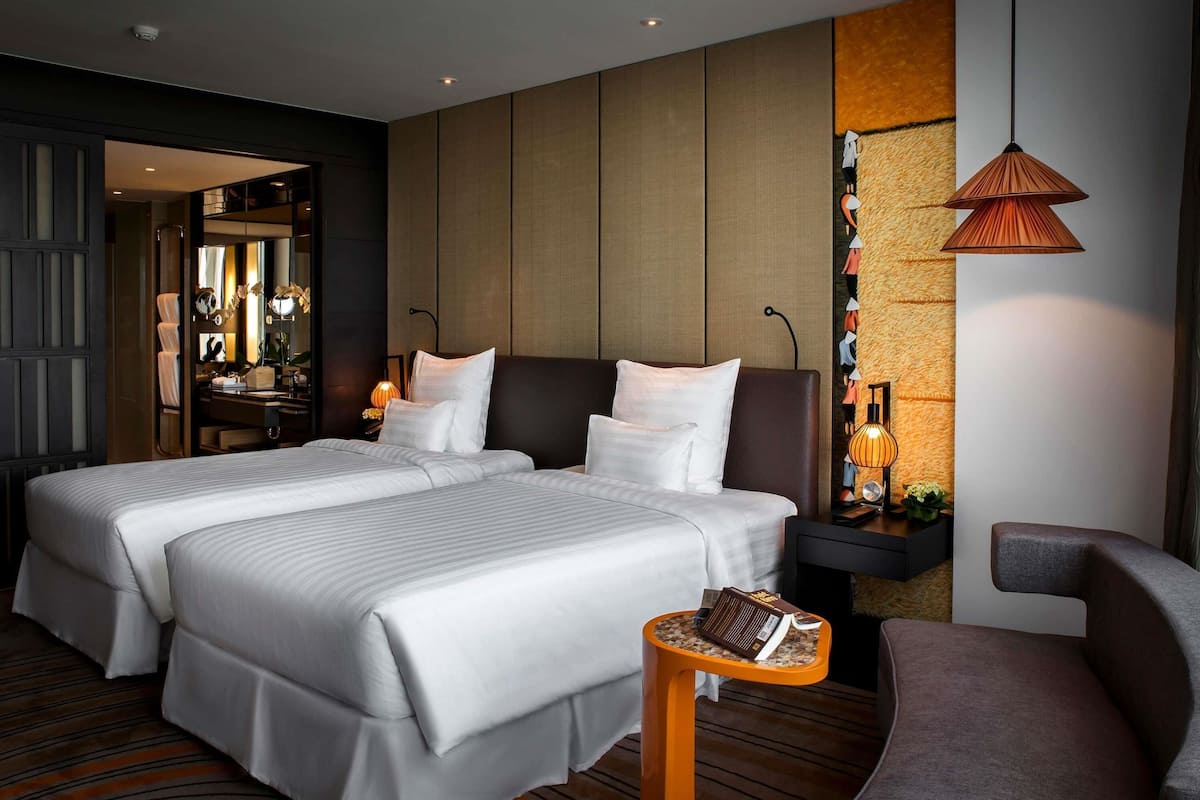 1 phòng ngủ, bộ đồ giường cao cấp, minibar, két bảo mật tại phòng 