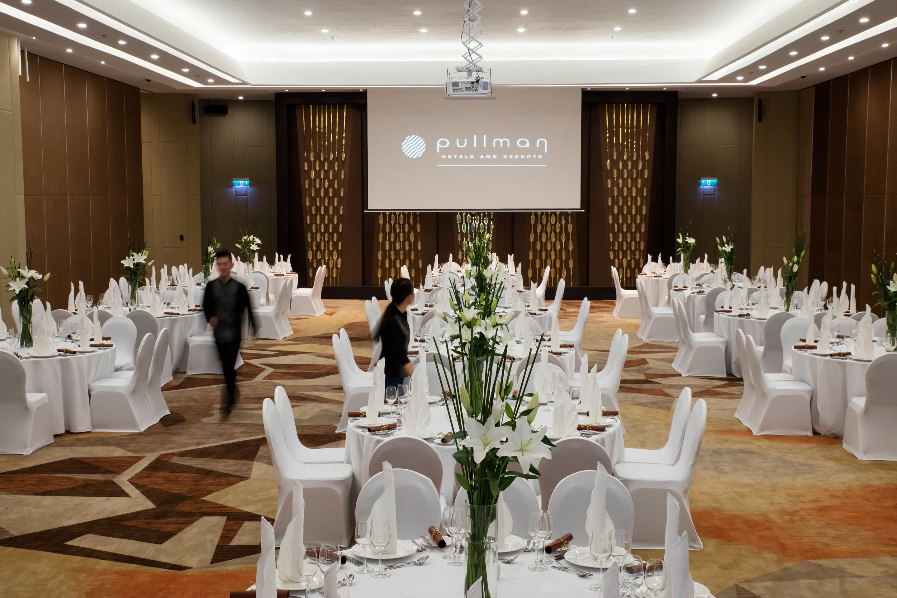 banquet hall