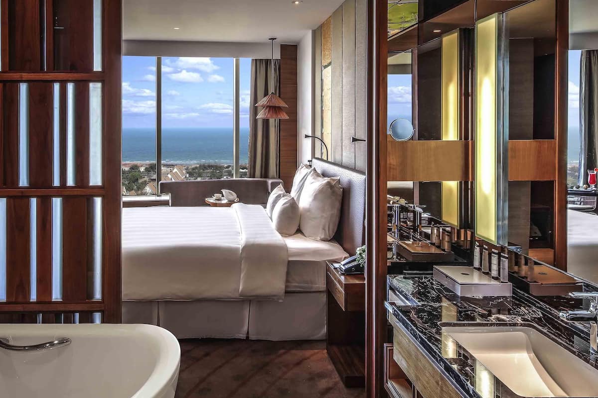 Phòng Executive, 1 giường cỡ king, quyền sử dụng Club Lounge | 1 phòng ngủ, bộ đồ giường cao cấp, minibar, két bảo mật tại phòng 