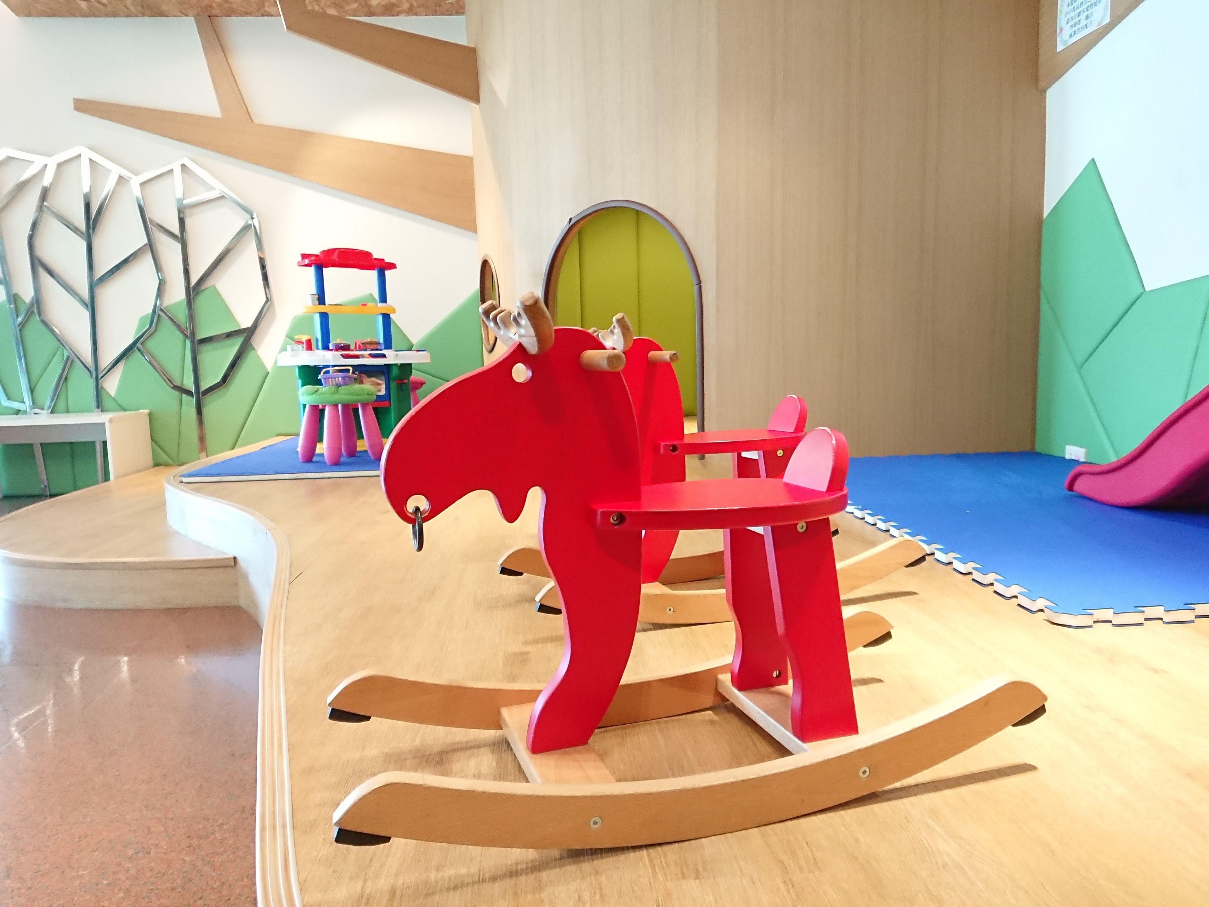 children’s play area – indoor