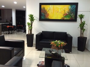 Khu tiếp khách ở sảnh