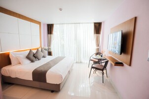 Habitación estándar | Minibar, escritorio, cortinas opacas y wifi gratis