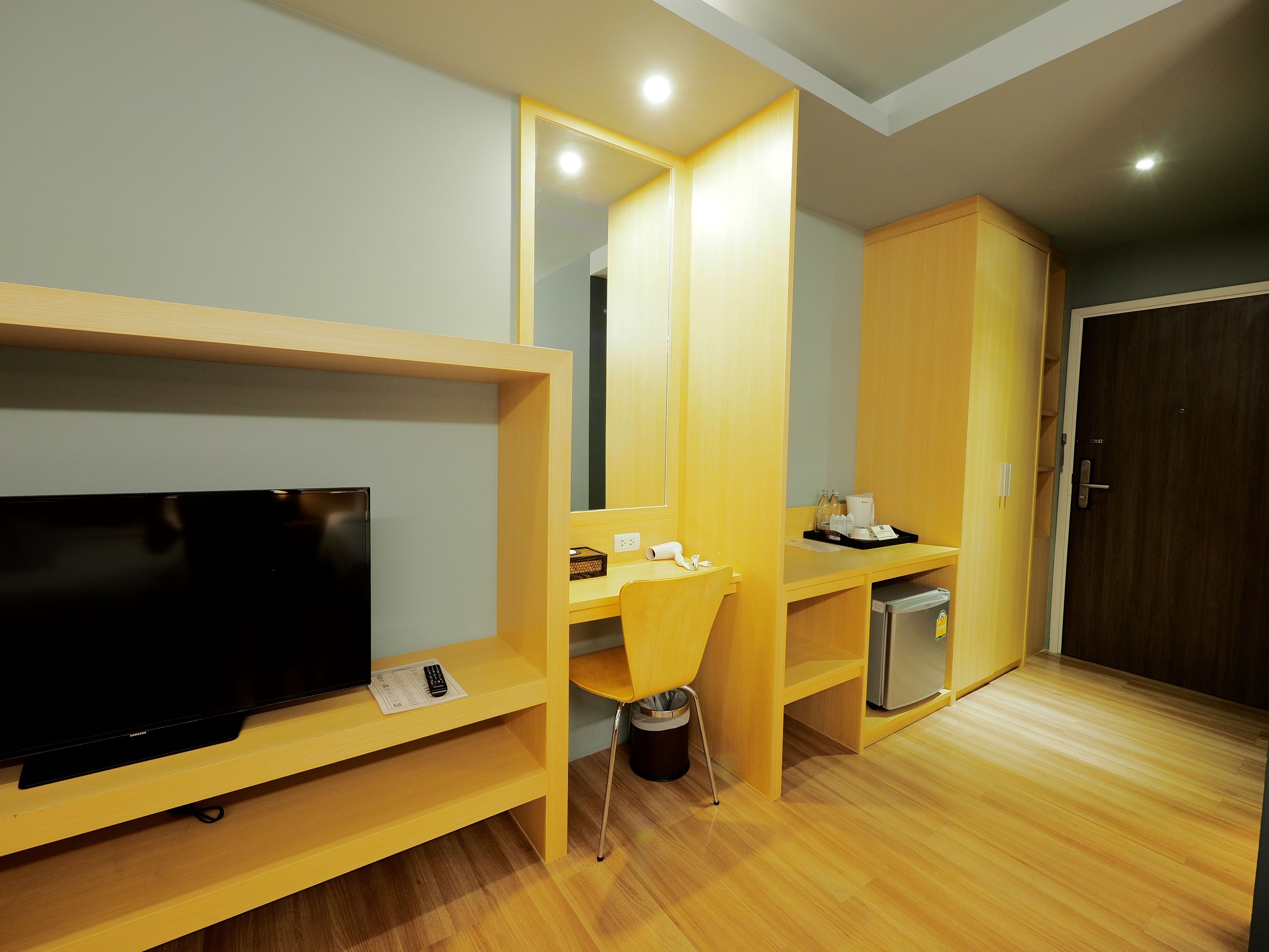 1 bedroom, in-room safe, desk, free wifi