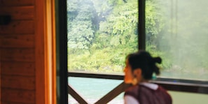 Wi-Fi gratuit, draps fournis