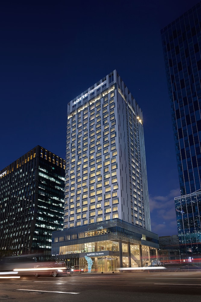 LOTTE City Hotel Myeongdong by null