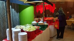 Buffet - Coral Bay Resort (Pangkor Island)