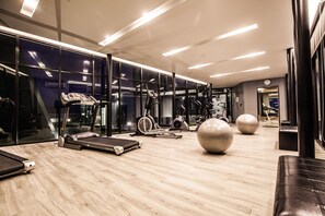 Fitness facility - De Botan Srinakarin Hotel & Residence (Bangkok)