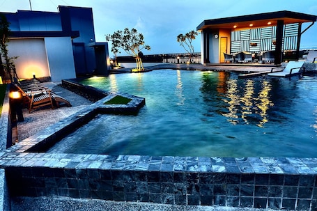 ์ผ์ธ ์์์ฅ, 07:00 ~ 21:00 ์คํ, ๋ฌด๋ฃ ์นด๋ฐ๋, ์ผ๊ด์ ์์