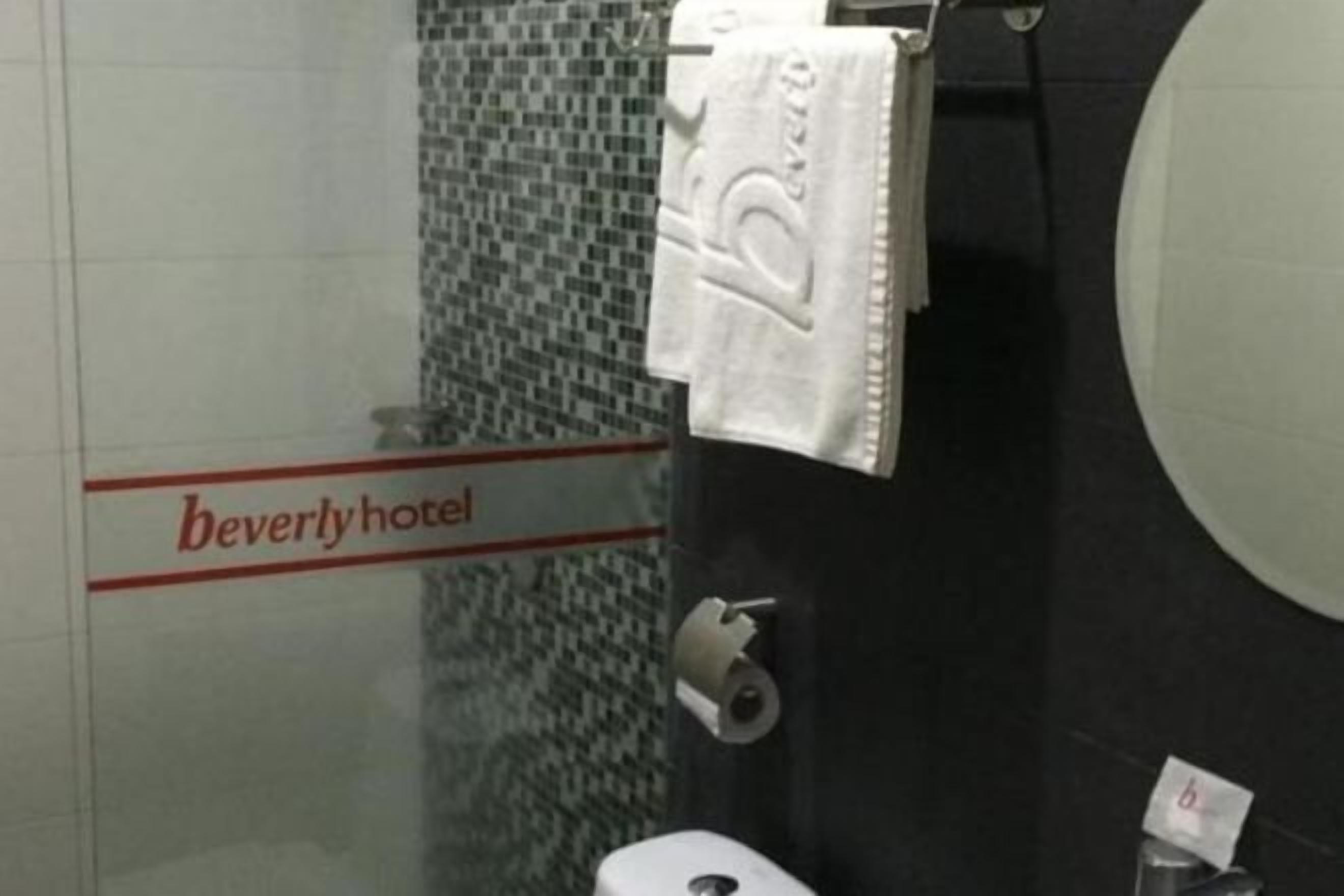 バスルーム | シャワー、レインフォールシャワー、ヘアドライヤー、ビデ