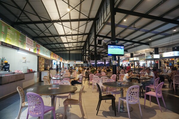 Food court