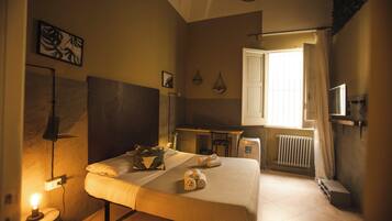 Room | Individually decorated, individually furnished, free WiFi, bed sheets