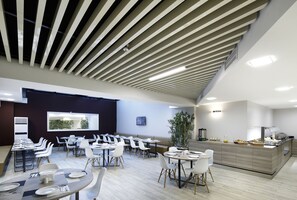 Breakfast area - Prime Suites (Istanbul)