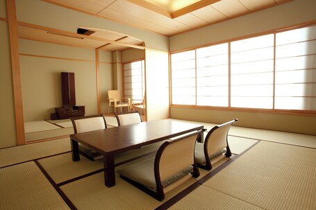 Tokyo Dome Hotel - Image 88