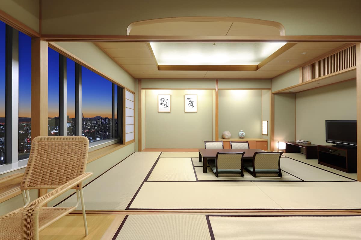 Japanese Style Suite, Non Smoking, 39F(with breakfast/separate breakfast fee for 6 y/o and under) | 1 bedroom, in-room safe, desk, bed sheets