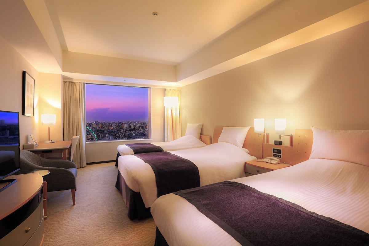 1 bedroom, in-room safe, desk, bed sheets