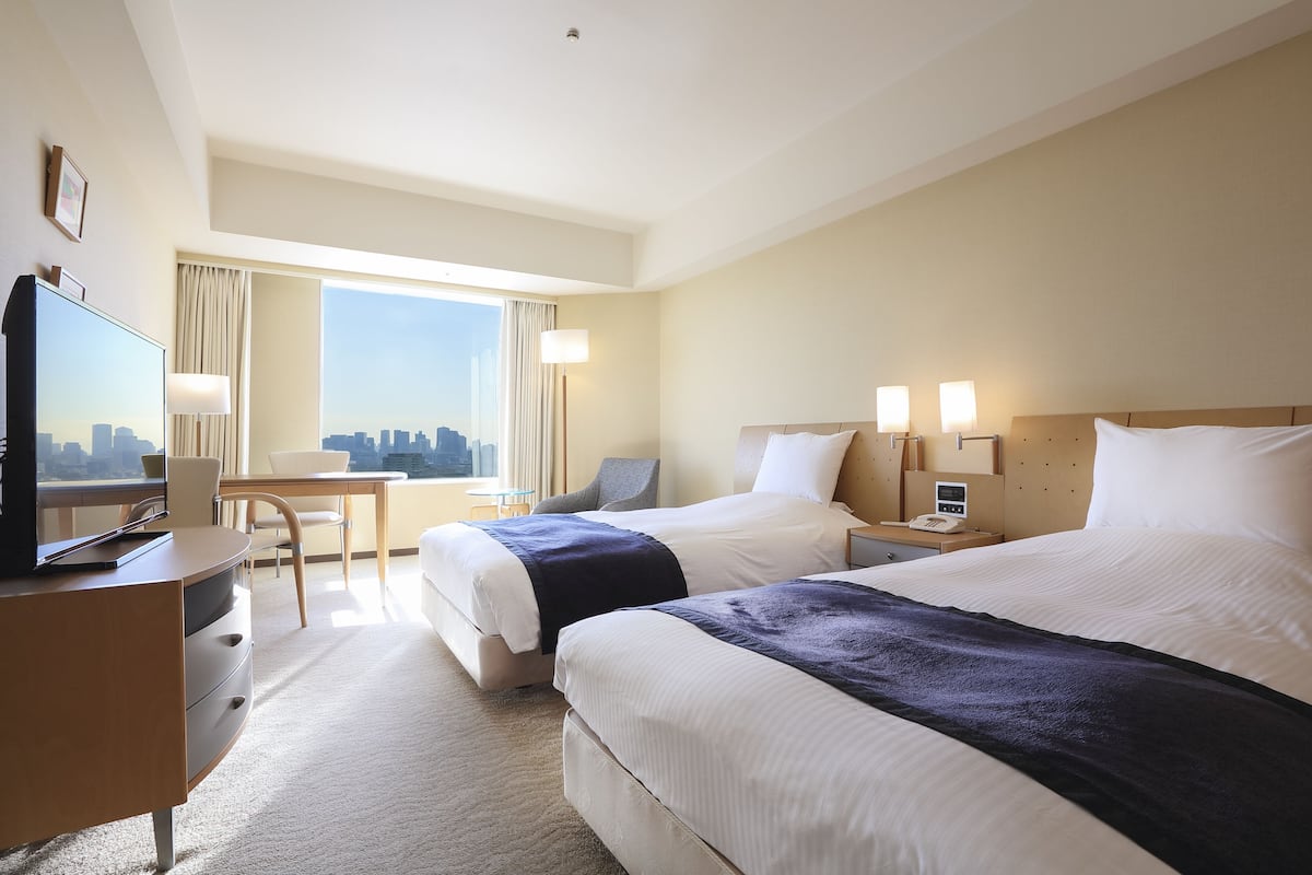 1 bedroom, in-room safe, desk, bed sheets