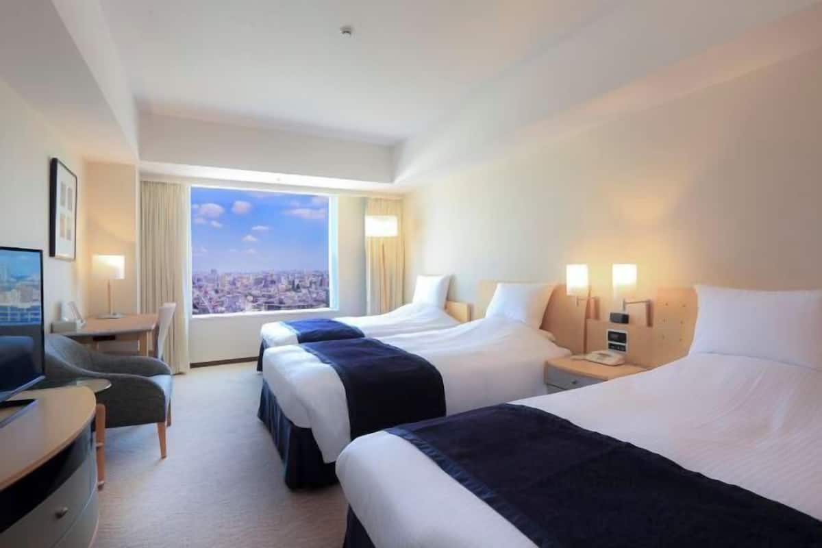 1 bedroom, in-room safe, desk, bed sheets