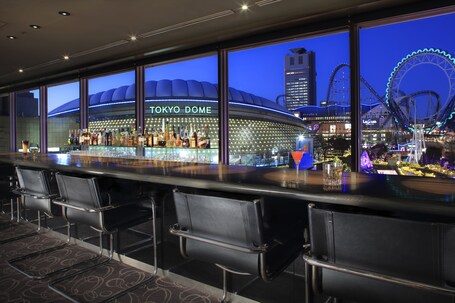 Tokyo Dome Hotel - Image 1
