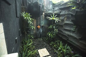 Bathroom - Trijaya Guest House (Pemuteran)