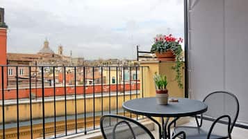 Executive Double Room, 1 Queen Bed, Terrace, City View | Terrace/patio