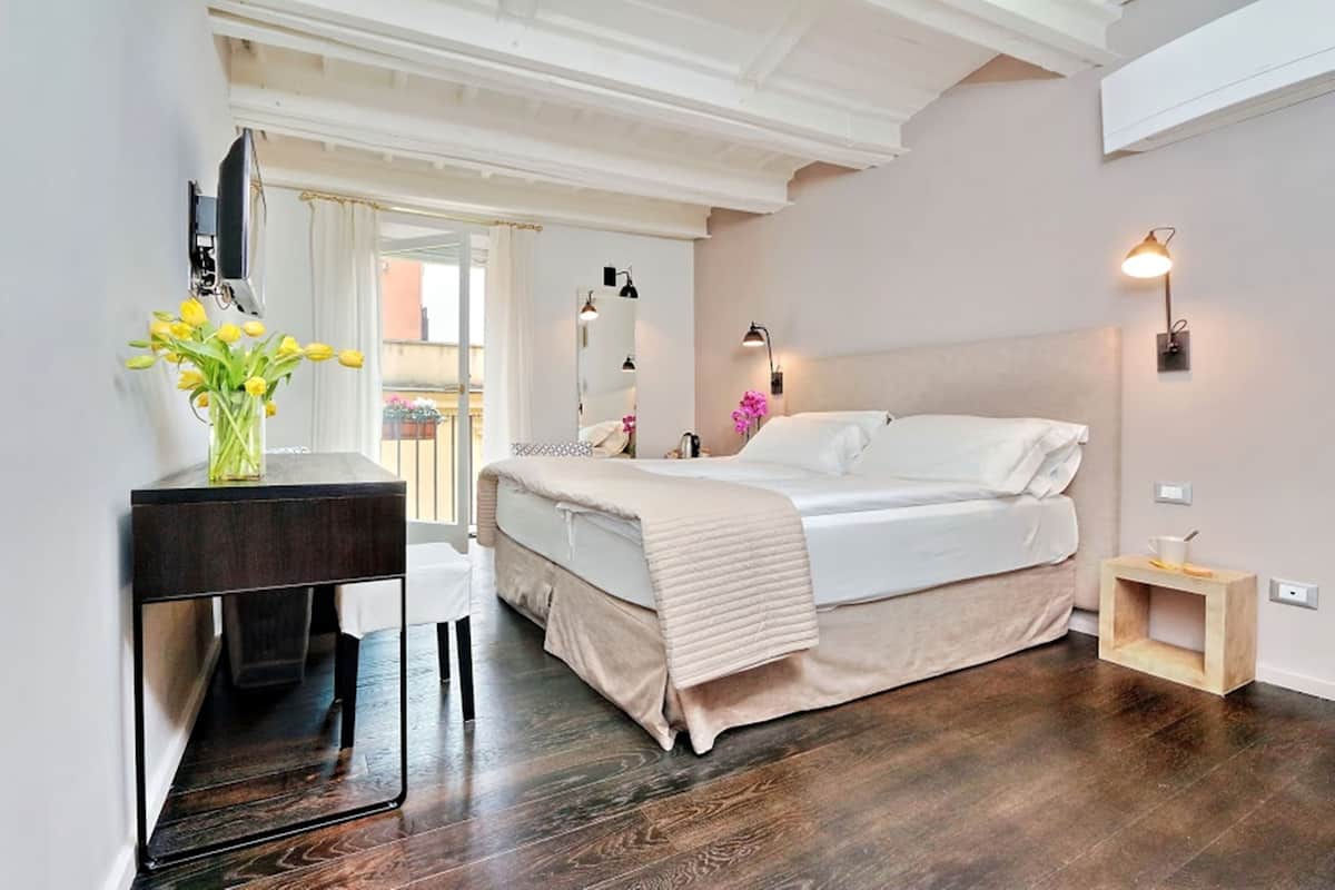 Comfort Double or Twin Room, 1 Bedroom, City View | 1 bedroom, Frette Italian sheets, premium bedding, memory foam beds
