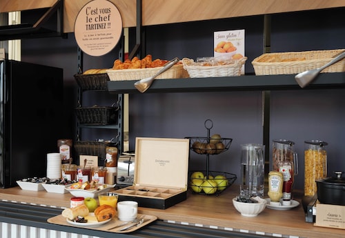 B&B HOTEL Compiègne Thourotte