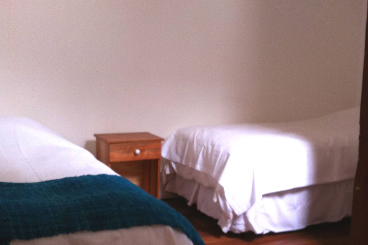Quarto duplo | Cofres nos quartos, Wi-Fi de cortesia