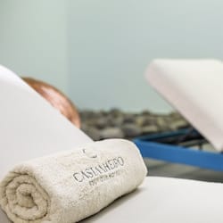 Couples treatment rooms, body treatments, aromatherapy