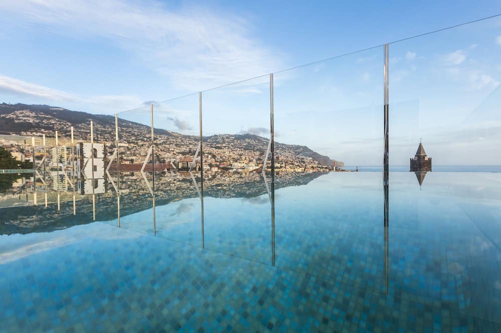 Castanheiro Boutique Hotel