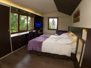 Chambre Double Supérieure, vue montagne