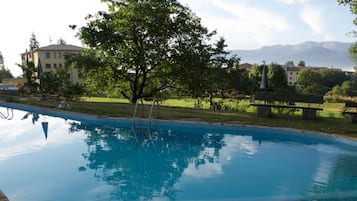 Udendørs pool