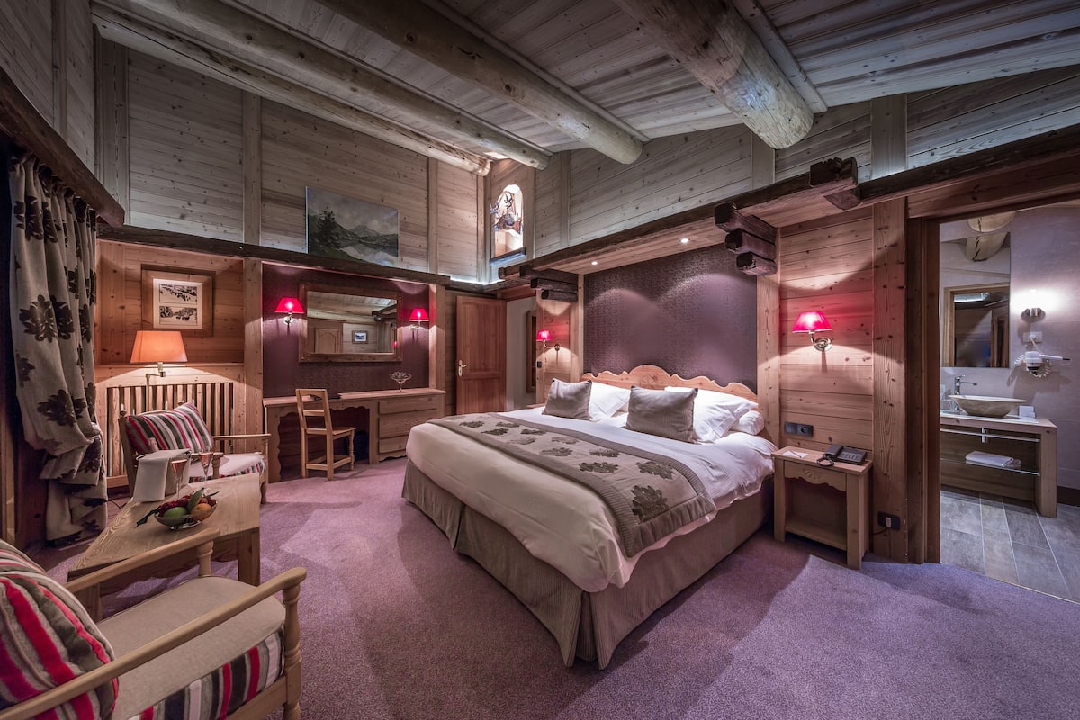 Superior Double or Twin Room (Alpine)