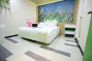 Habitación doble estándar | Escritorio, wifi gratis y ropa de cama 