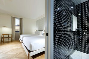 Literie de qualité supérieure, couette en duvet d'oie, minibar