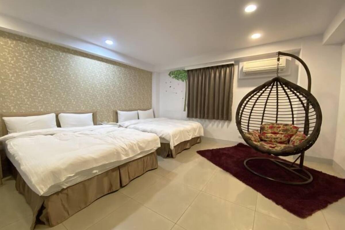 Daunenbettdecken, Verdunkelungsvorhänge, kostenloses WLAN, Bettwäsche